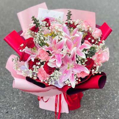 丽水22朵玫瑰混搭百合，共舞人生