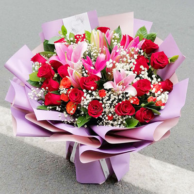丽水22朵红玫瑰百合，心永远属于了你